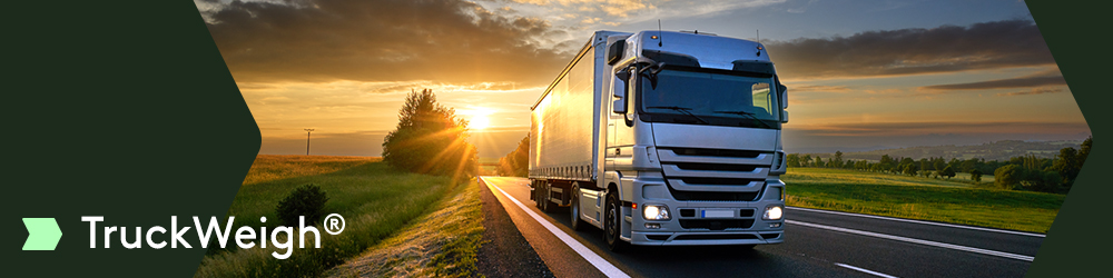 Truckweigh Anhänger auf der Autobahn